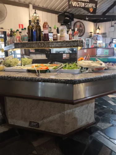 Buffet de frios para restaurante self service e churrascaria.