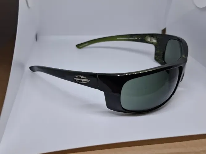 Óculos de Sol Mormaii Acqua Design Concept - Preto/Verde