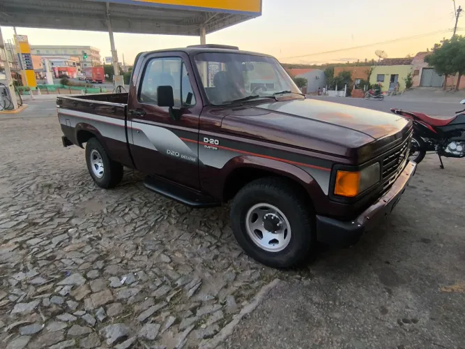 Chevrolet D-20 S / Luxe 3.9/4.0 Diesel 1995