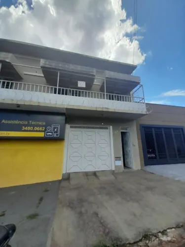 APARTAMENTO 250 M2 PARA LOCAÇAO UBERBA