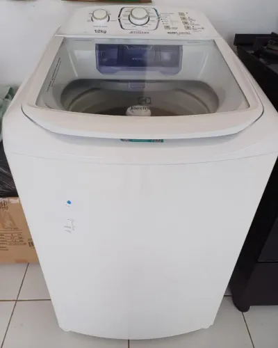 MÁQUINA DE LAVAR ELETROLUX 12KG