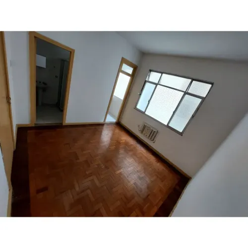 Glória Rua Benjamin Constant Apartamento de 1 Quarto Próximo ao Metrô 38 m²