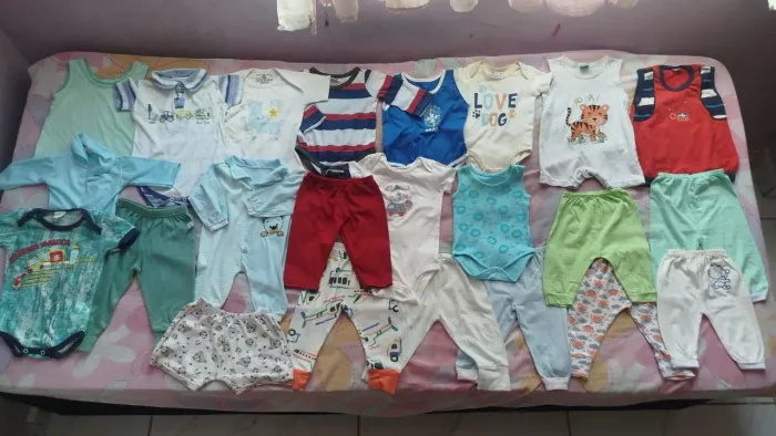 Lote de bebê menino com 20 peças veste 0/3 meses
