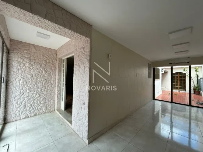 Sobrado comercial para venda e locação com 222m² área total 4 vagas - Vila Cruzeiro