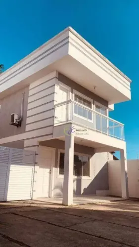 Casa com 3 dormitórios para alugar, 110 m² por R$ 3.038,00/mês - Jardim Mariléa - Rio das