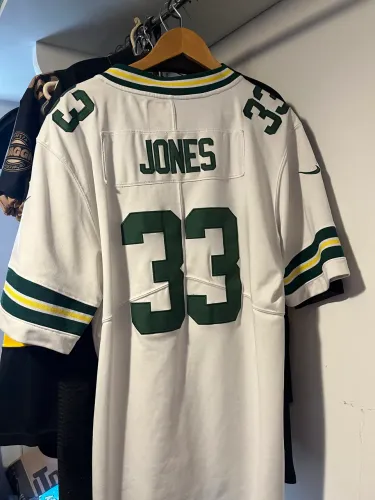 Green Bay Packers - Jersey - Aaron Jones - 33