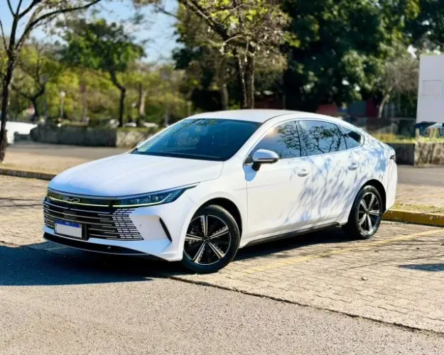 BYD King GS 1.5 16V Híbrido Aut. 2025