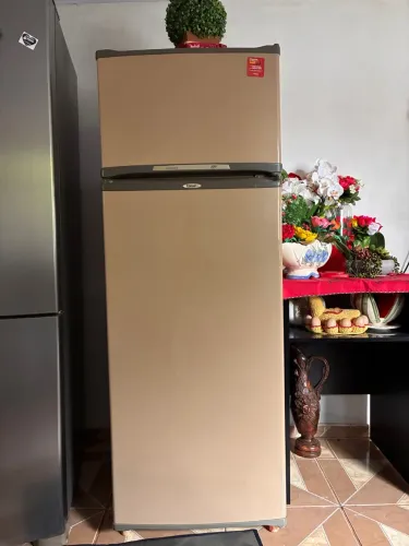 Geladeira 350 220v