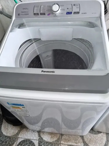 Máquina de lavar Panasonic 12kg 220V