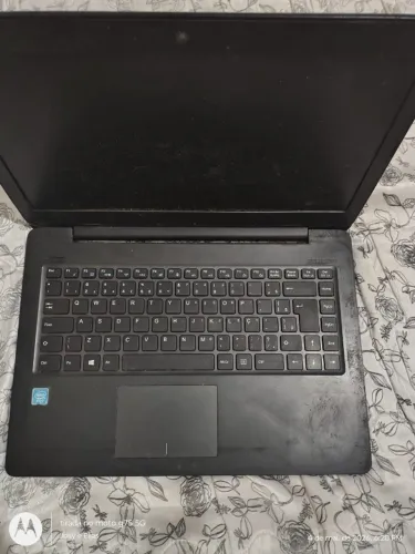 notebook para retirar as peças