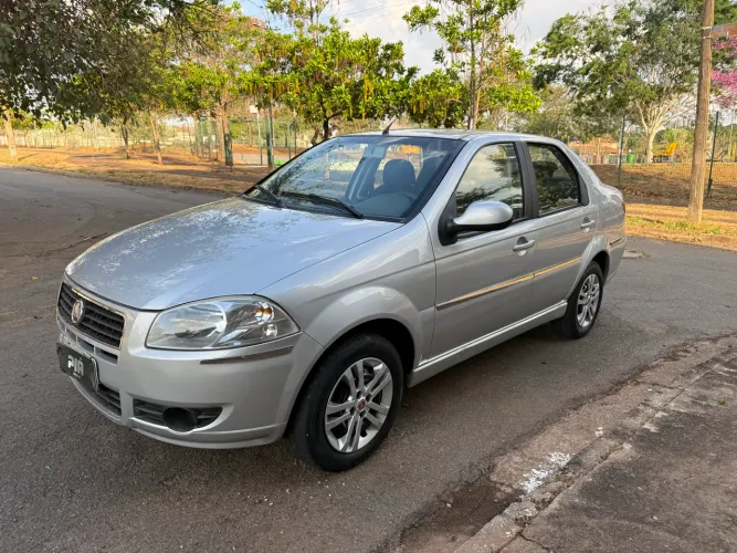 Fiat Siena EL 1.4 MPI Fire Flex 8V 4P 2012