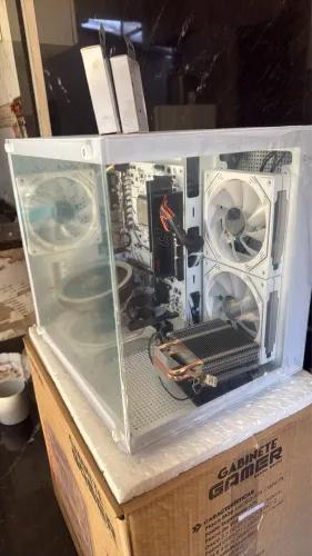 DESAPEGO URGENTE!! Computador DDR4 RYZEN 5 5600 16GB DDR4 GTX 1660 ACEITO CARTÃO E PIX