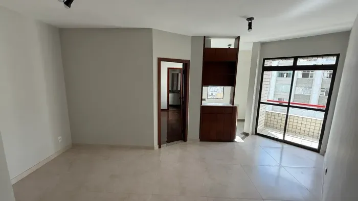 Vendo excelente studio 1 quarto 52m2, na Savassi em Belo Horizonte