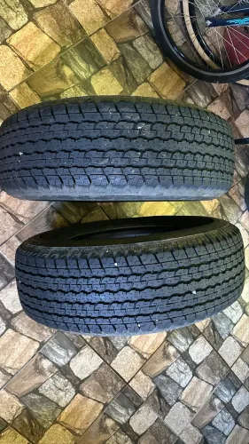 2 Pneus Originais Hilux -SW4