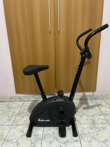 Bicicleta Ergométrica Polimet BP-880 em ótimo estado