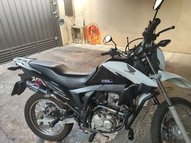 Moto a venda