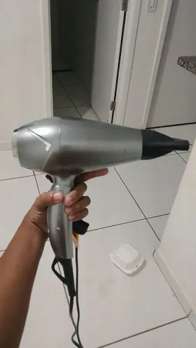Secador de cabelo