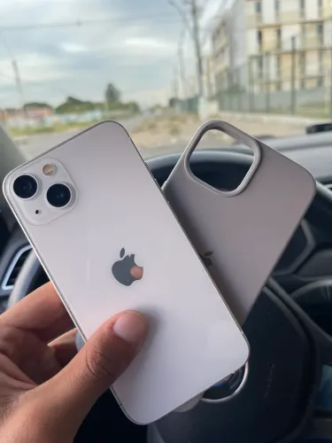 iPhone 13, funcionando tudo perfeitamente, aceito trocas!!