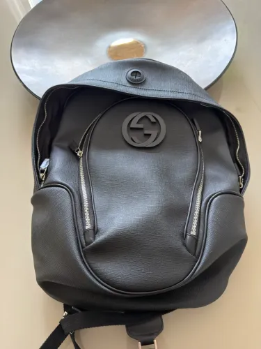 Mochila gucci couro original