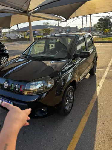 Fiat Uno Vivace/rua 1.0 EVO Fire Flex 8V 5P 2013