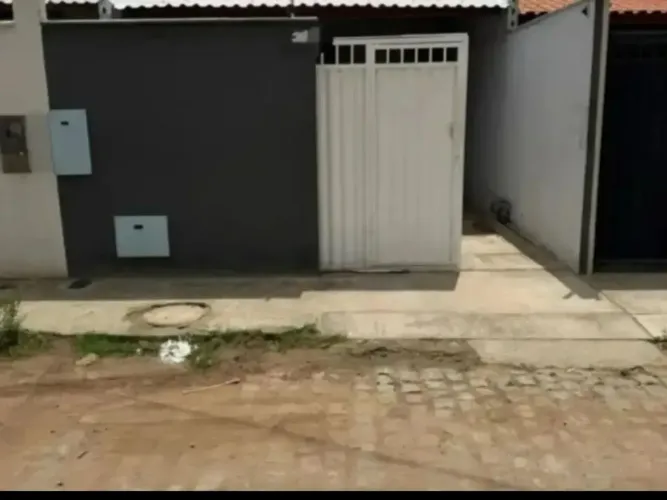 Contrato de gaveta: Casa na Mangabeira; Terreno gigante (5x30m) e toda no porcelanato
