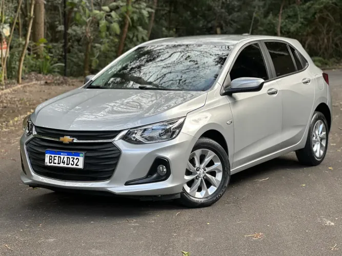 Chevrolet Onix Hatch LTZ 1.0 12V TB Flex Mec. 4P 2020