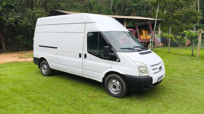 Ford Transit Furgão 2.2 Tdci Longa Diesel 2012