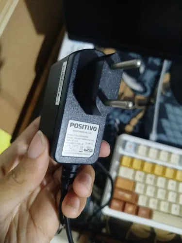 Carregador Notebook Positivo Motion / Master - 5V 3A