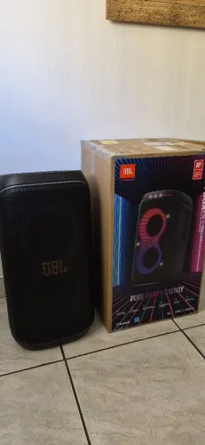 CAIXA DE SOM JBL PARTYBOX CLUB 120 NOVA