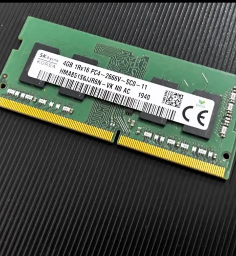 Memoria ram 4gb ddr4 2666 ( excelente estado )