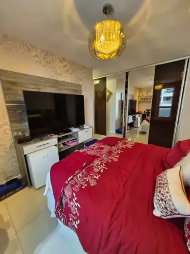 LOCAÇÃO NO CONDOMÍNIO RUBI  apartamento de 140m² MOBILIADO! 3 Suítes amplas 3 Vagas