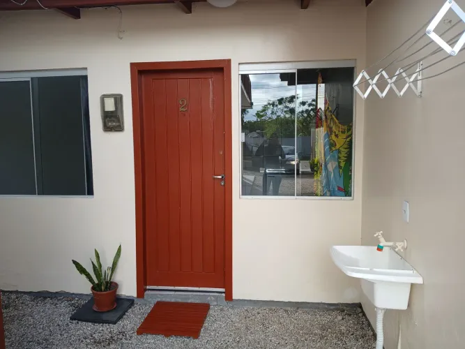 Alugo Apartamento kitnet 1 quarto  no Carianos  próximo  ao multi hospital