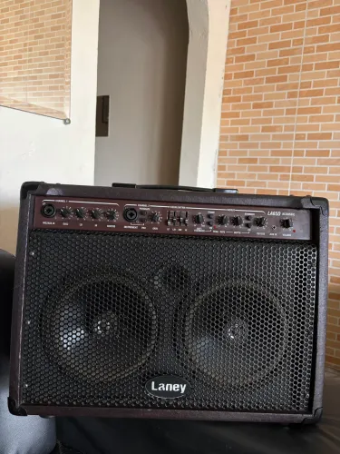 Caixa amplificada