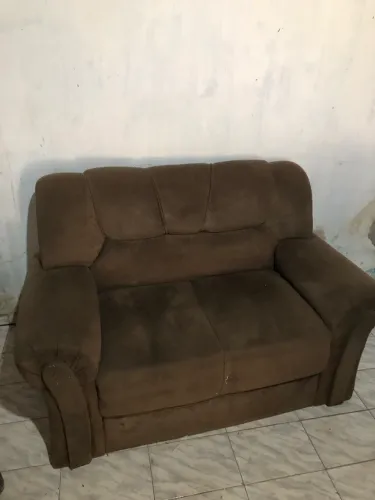 sofá dois lugares