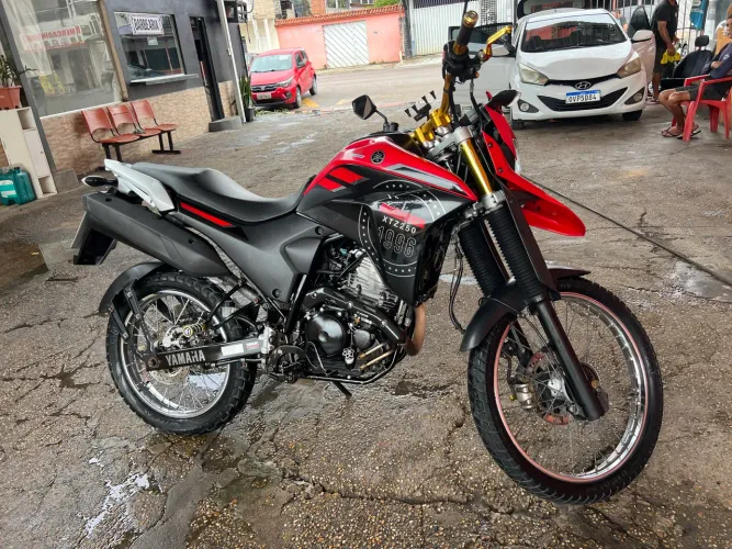Lander 250 abs 