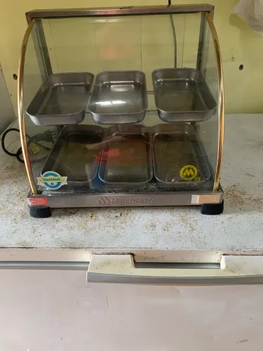 Vitrine de salgados