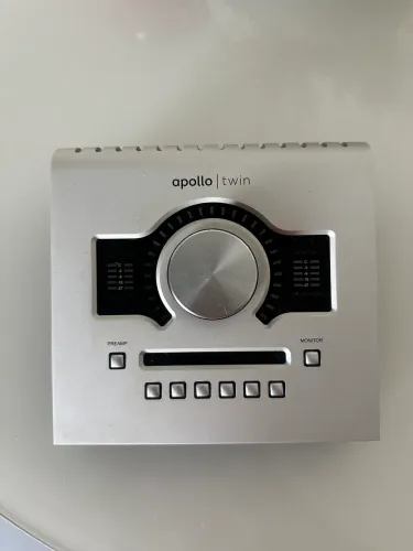 UAD Apollo Twin for Windows / Placa de áudio