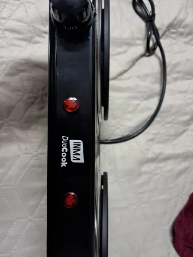 Vende se esse fogão portátil de 2 boca