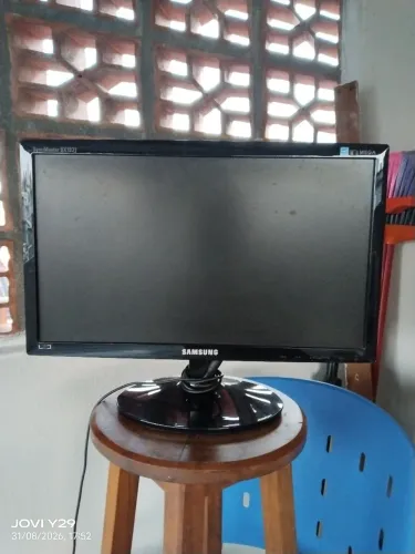 Monitor Samsung 15 polegadas