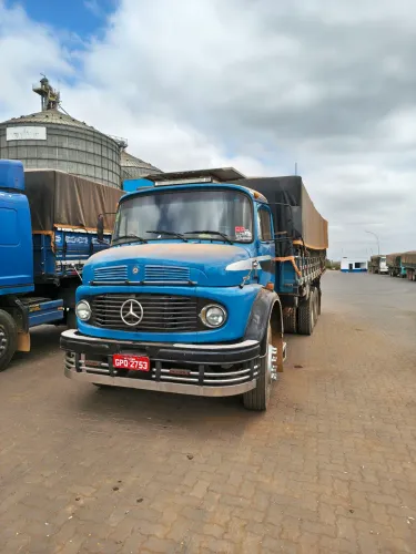Vendo Caminhão 1313