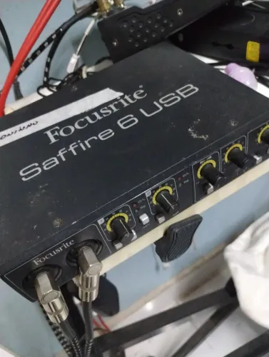 Interface de audio Saffire 6