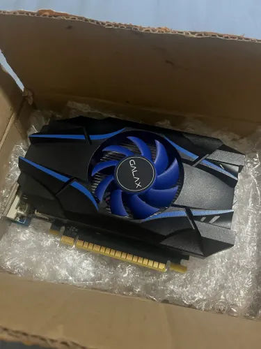 Placa de Vídeo Galax GeForce GT 1030 2GB GDDR5 - Excelente Estado