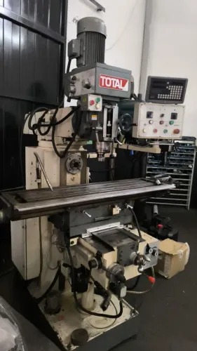 Fresadora Ferramenteira iso 40 completa 