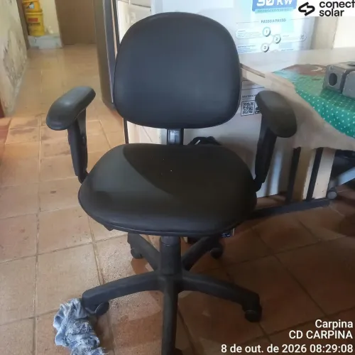 Cadeira escritório giratória 