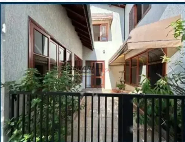 Sobrado à venda com 5 quartos e quintal no Jardim Recanto do Valle, Indaiatuba, SP