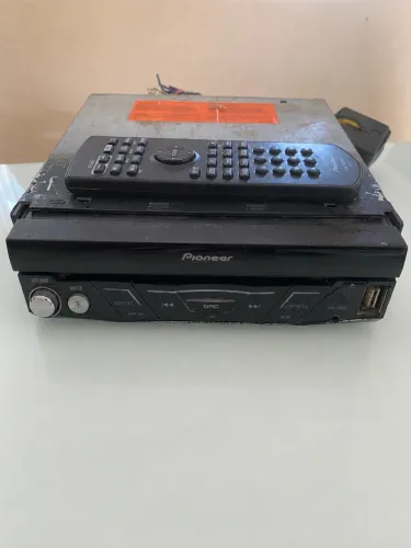 Aparelho de Som Pioneer Dvd Retrátil