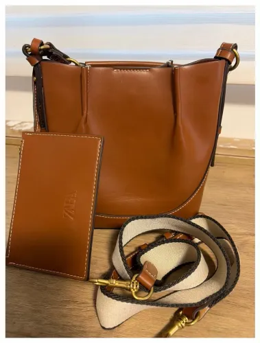 Bolsa Bucket Zara