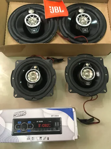 Kit JBL som ambiente pra carro