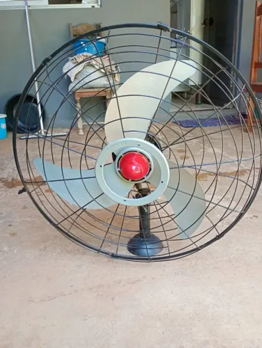 Ventilador Industrial Osc Parede Power 70cm 230w 3pas Bivolt