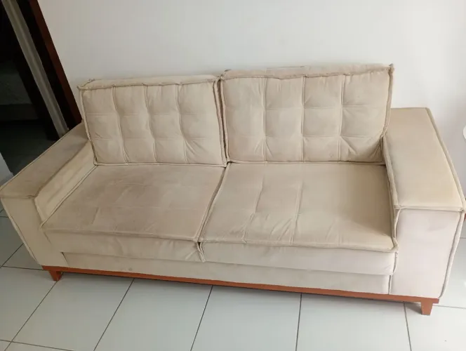 Sofá tecido Suede 